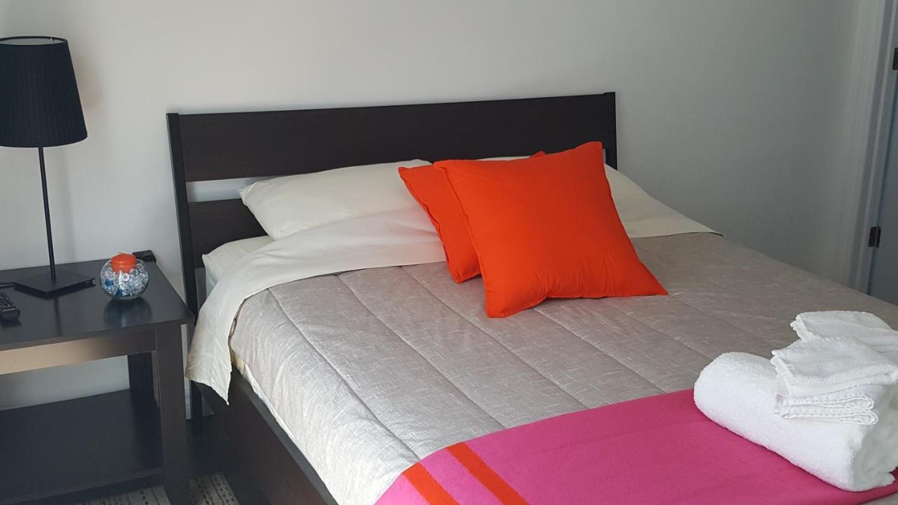 Luxury Igor And Gala Inn ไนแอการาฟอลส์ ภายนอก รูปภาพ